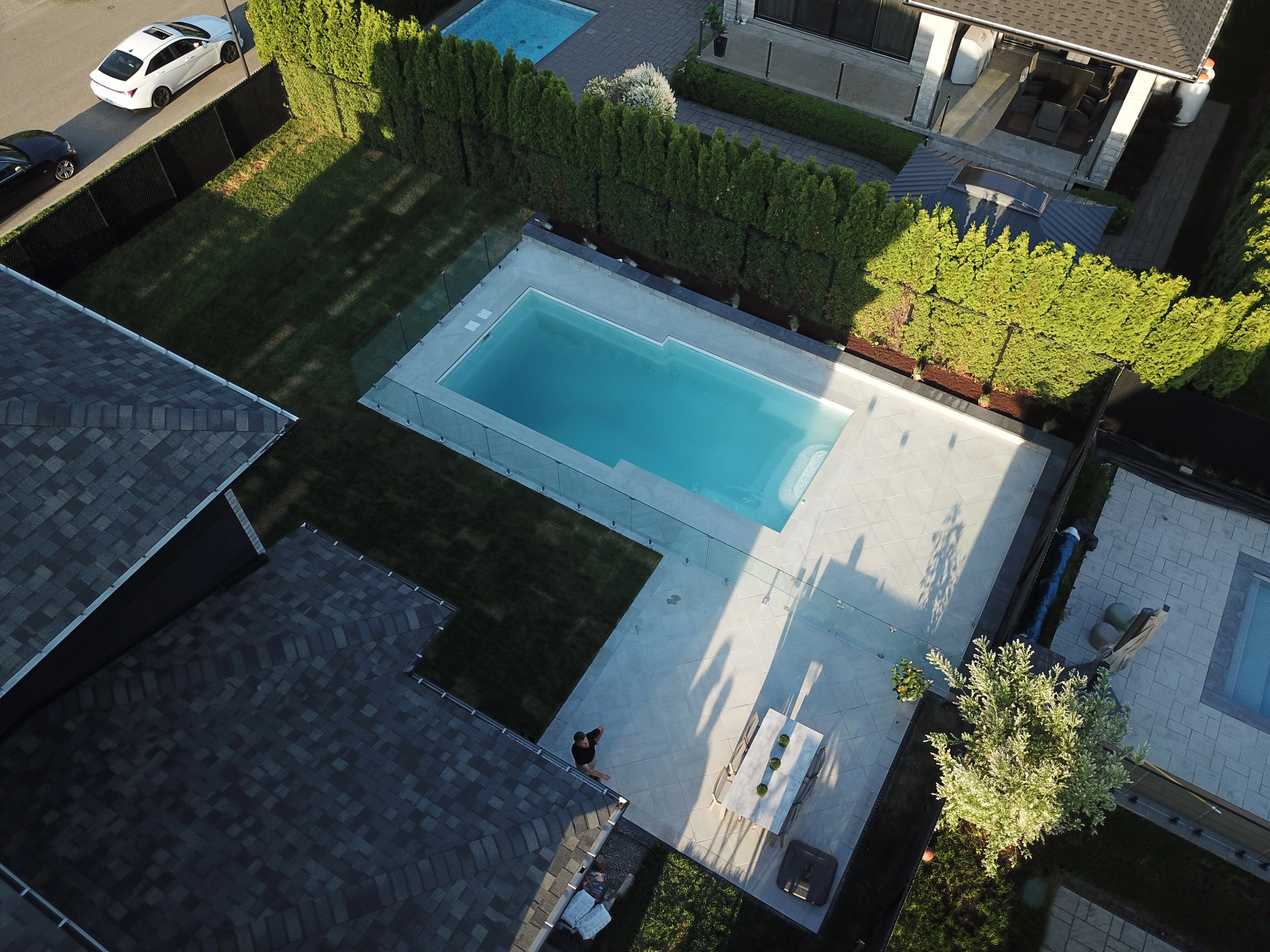 Aménagement extérieur avec piscine et terrasse – Eden 3D Québec